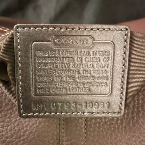 New! 2007 Coach Chelsea (10951),  brown leather, shoulder bag. - Picture 3 of 8